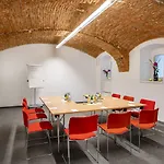 Ξενοδοχείο Boutique Hauser 4*