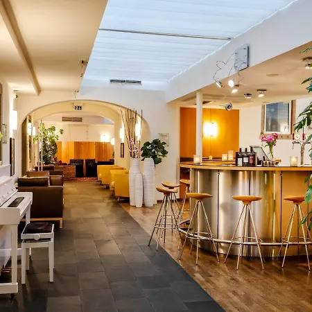 Boutique Hauser 4*