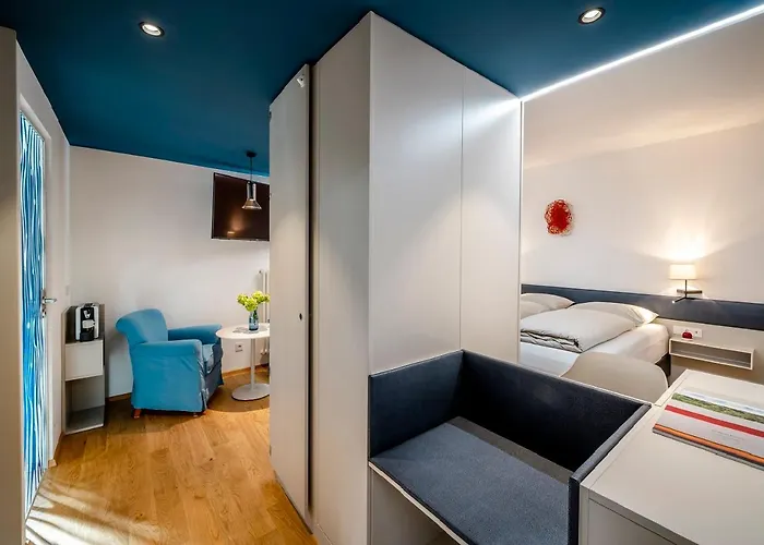 Hotel Boutique Hauser 4*